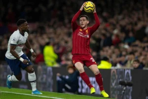 Khám Phá Toàn Bộ Luật Ném Biên Trong Bóng Đá Theo Tiêu Chuẩn Fifa